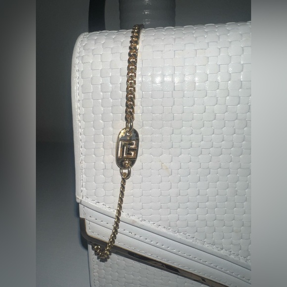 Pierre Balmain Wicker Bag - Picture 8 of 9